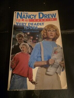 The Nancy Drew Files #20 Very Deadly Yours pbk book Carolyn Keene vintage 80s